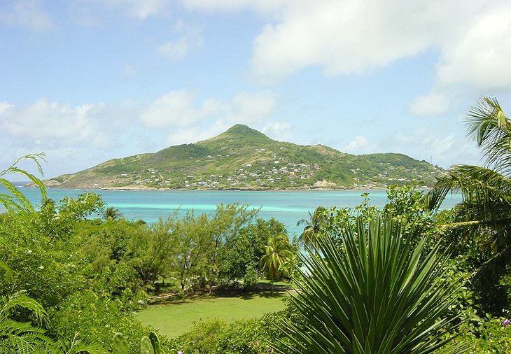 Saint Vincent and the Grenadines Travel Insurance<br />
